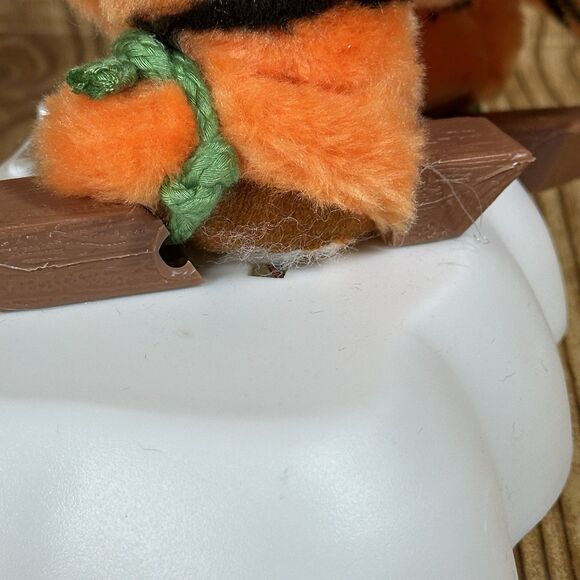 Telco Winnie Pooh Christmas Animated Plush Motion-Ette Skiing Tigger See Video - Picture 4 of 16